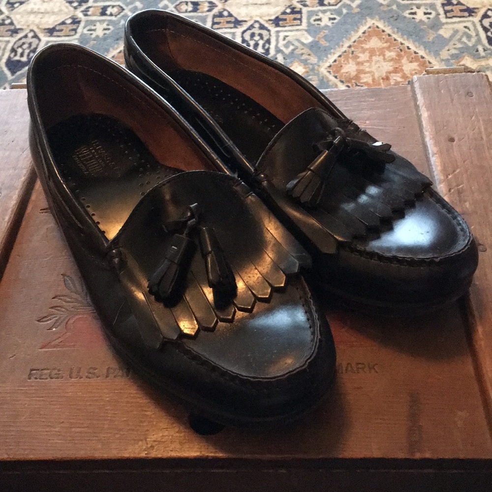 Bass Weejuns Black Leather 8 1/2 D Made in USA EUC